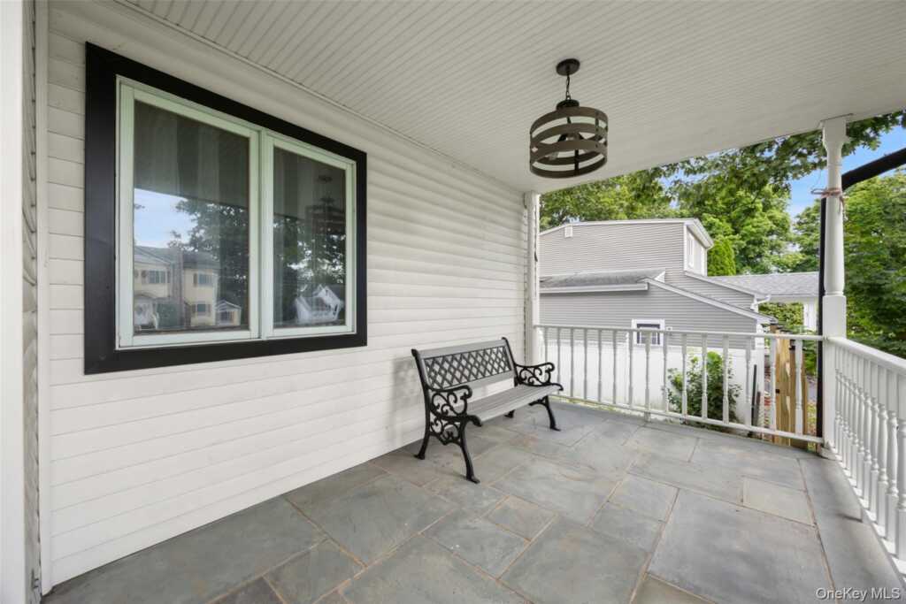 35 Grandview Avenue, Nanuet, NY 10954 - Photo 32 of 38