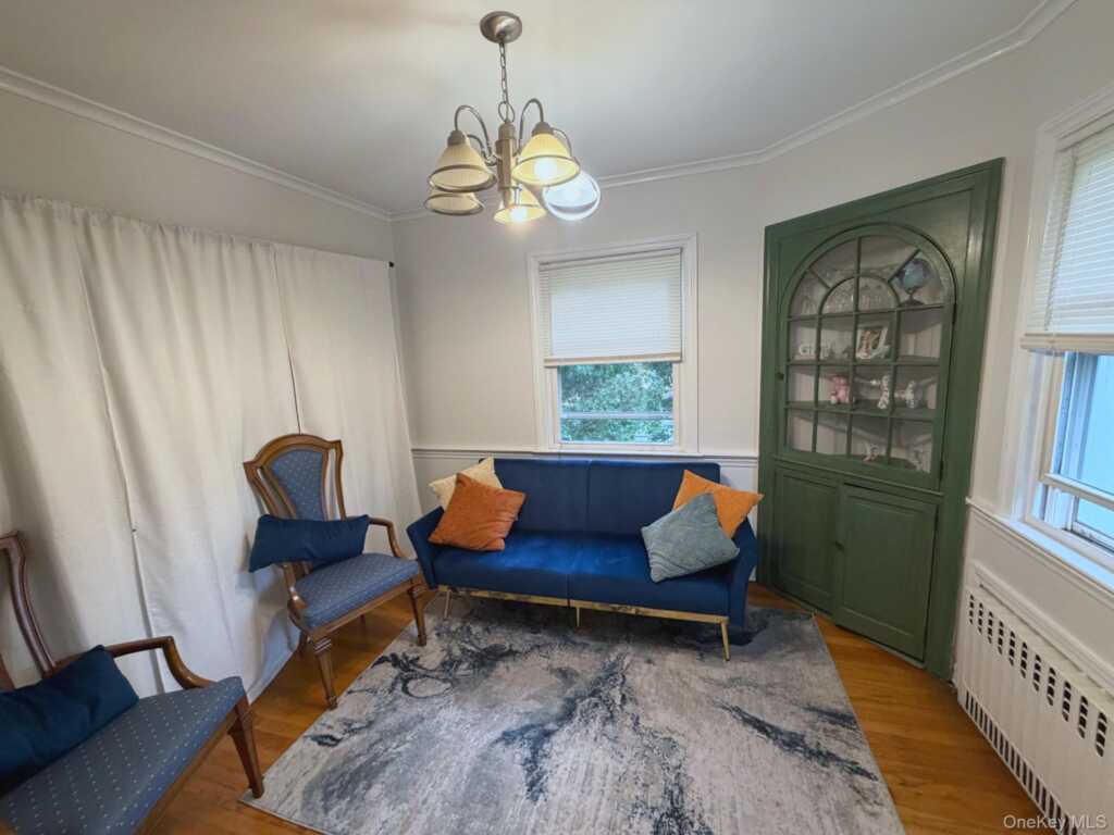 286 Eastchester Road, New Rochelle, NY 10801 - Photo 7 of 21