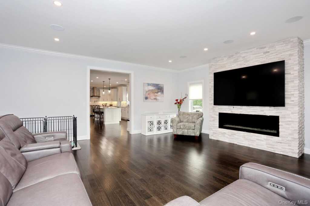 75 Campbell Avenue, Suffern, NY 10901 - Photo 13 of 50