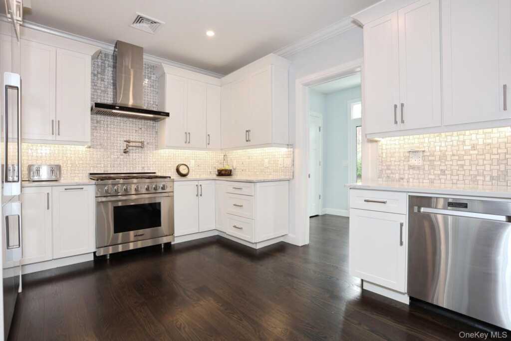 75 Campbell Avenue, Suffern, NY 10901 - Photo 19 of 50