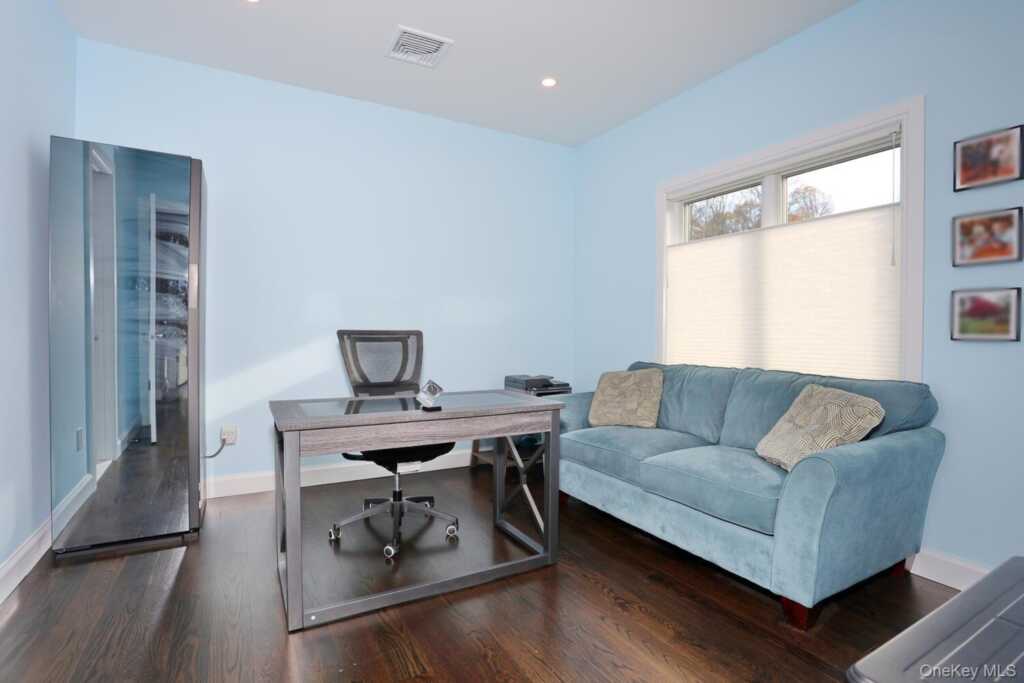 75 Campbell Avenue, Suffern, NY 10901 - Photo 32 of 50