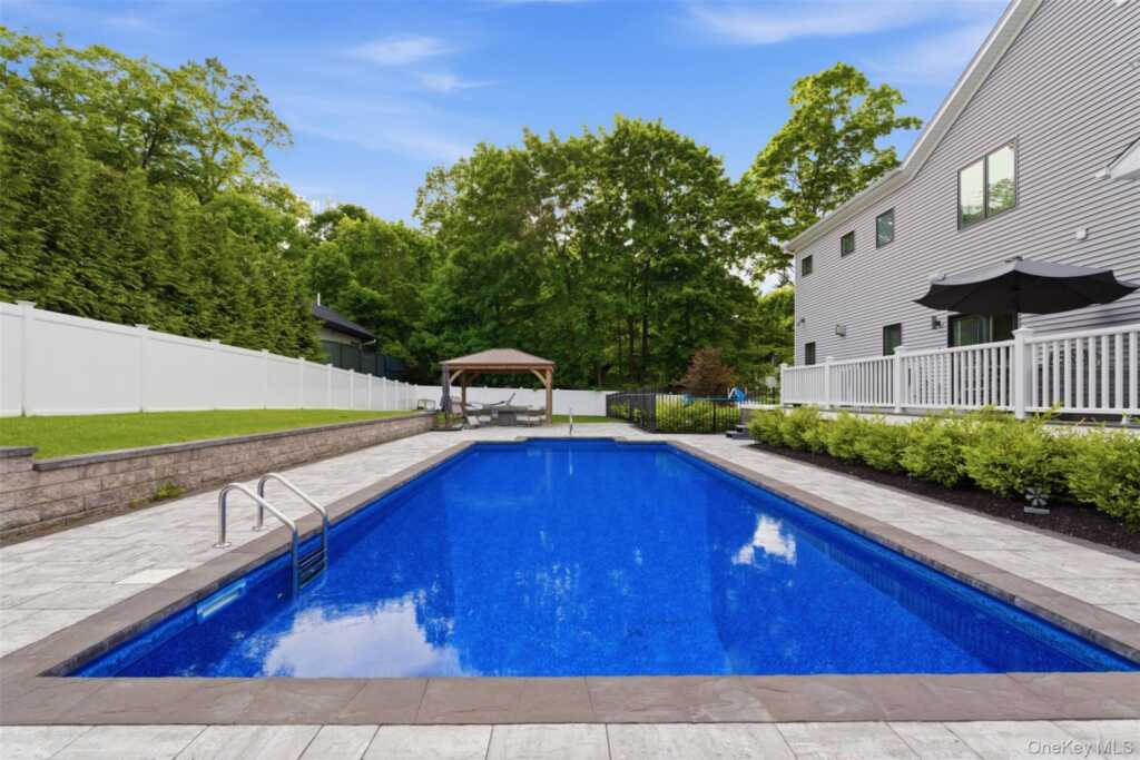 75 Campbell Avenue, Suffern, NY 10901 - Photo 44 of 50