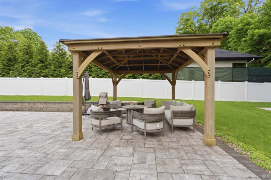 75 Campbell Avenue, Suffern, NY 10901 - Photo 45 of 50