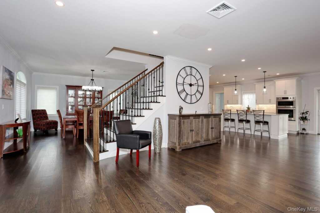 75 Campbell Avenue, Suffern, NY 10901 - Photo 8 of 50