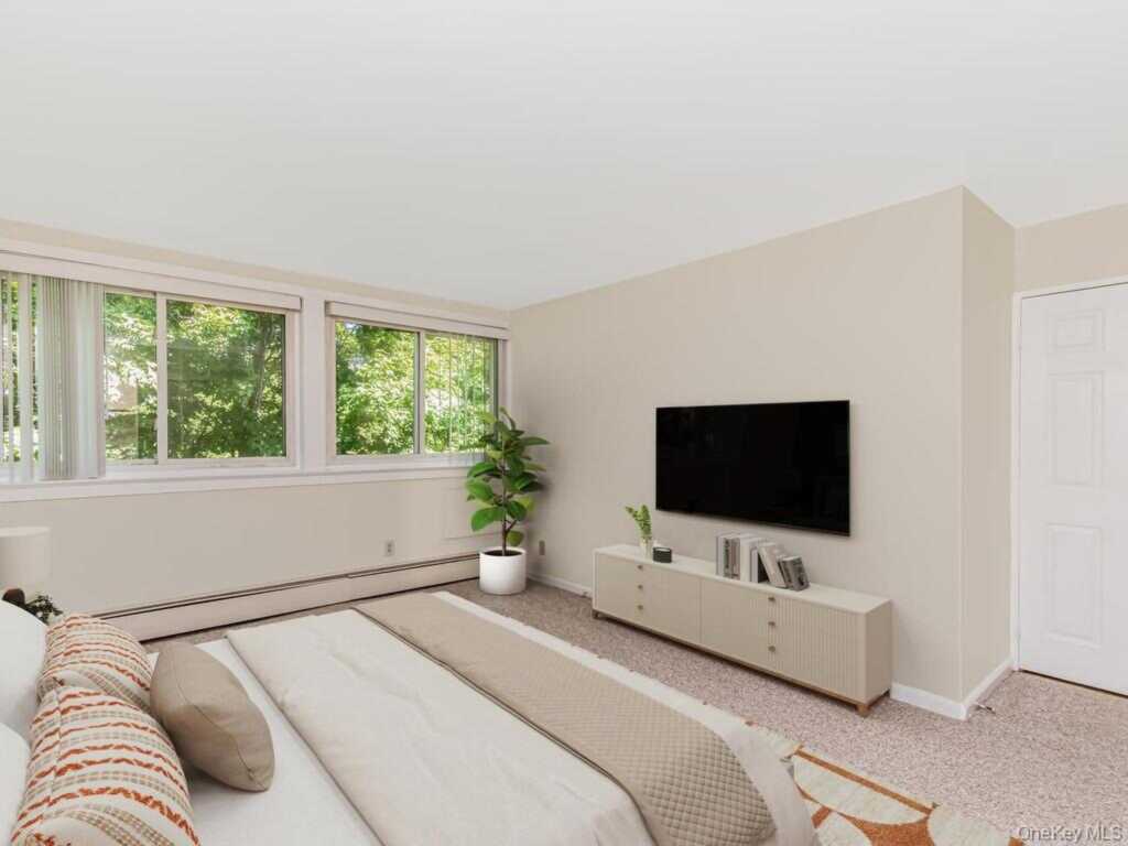 9 Wyndover Woods Lane, Unit #9-2, White Plains, NY 10603