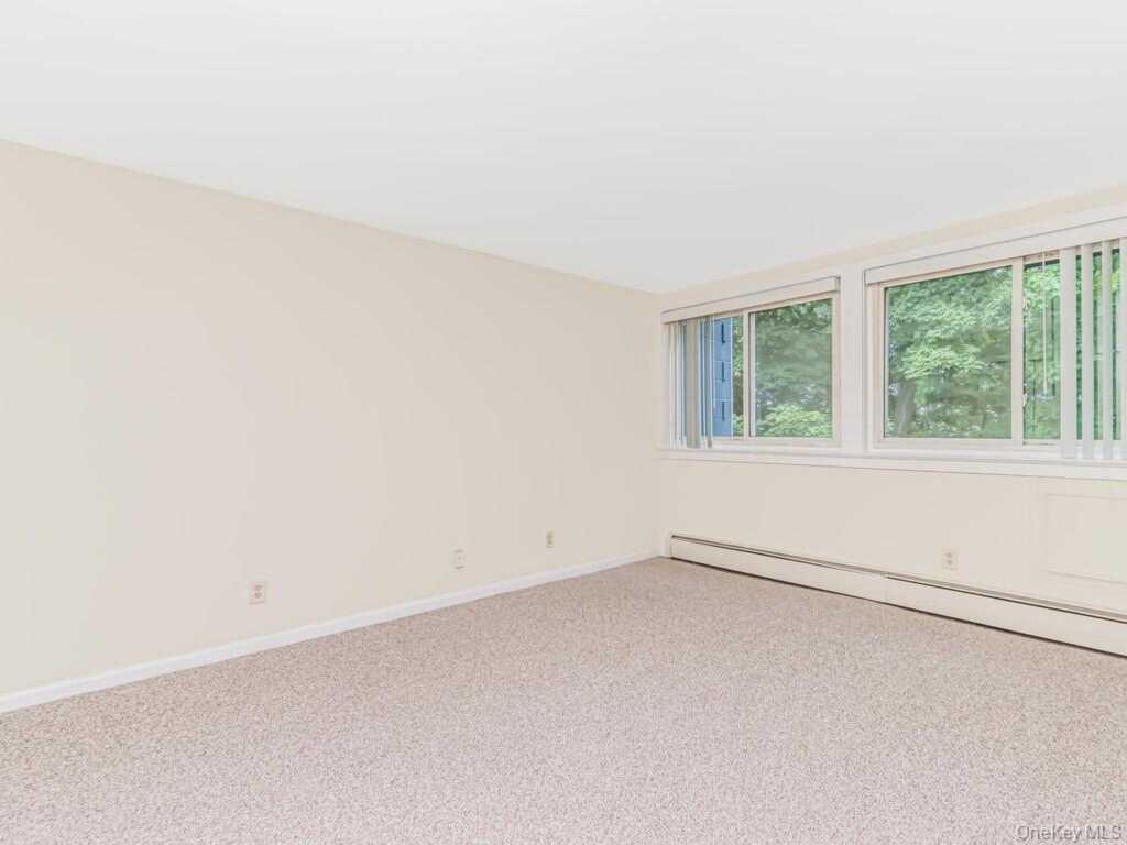 9 Wyndover Woods Lane, Unit #9-2, White Plains, NY 10603 - Photo 6 of 27