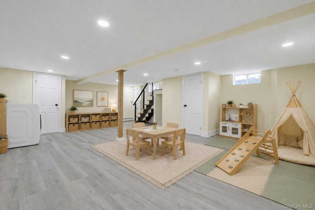 28 Burd Street, Nyack, NY 10960 - Photo 26 of 35
