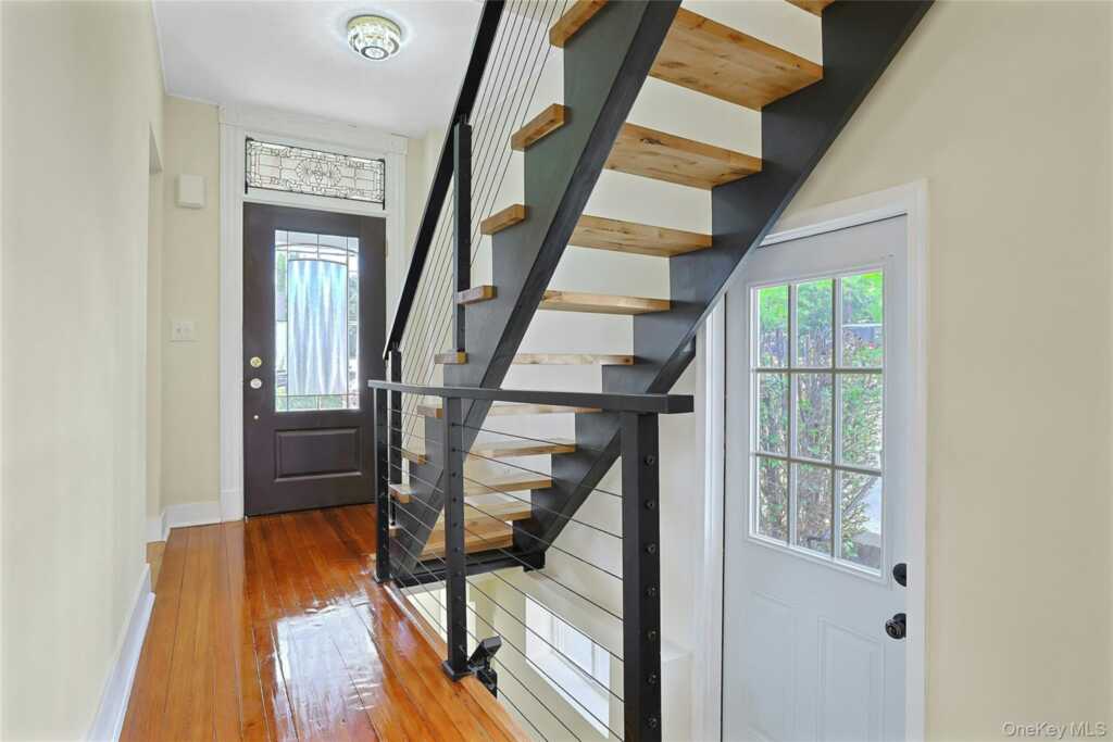 28 Burd Street, Nyack, NY 10960 - Photo 5 of 35