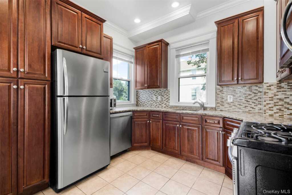 521 Jefferson Avenue, Unit #1, Rye, NY 10543 - Photo 10 of 26