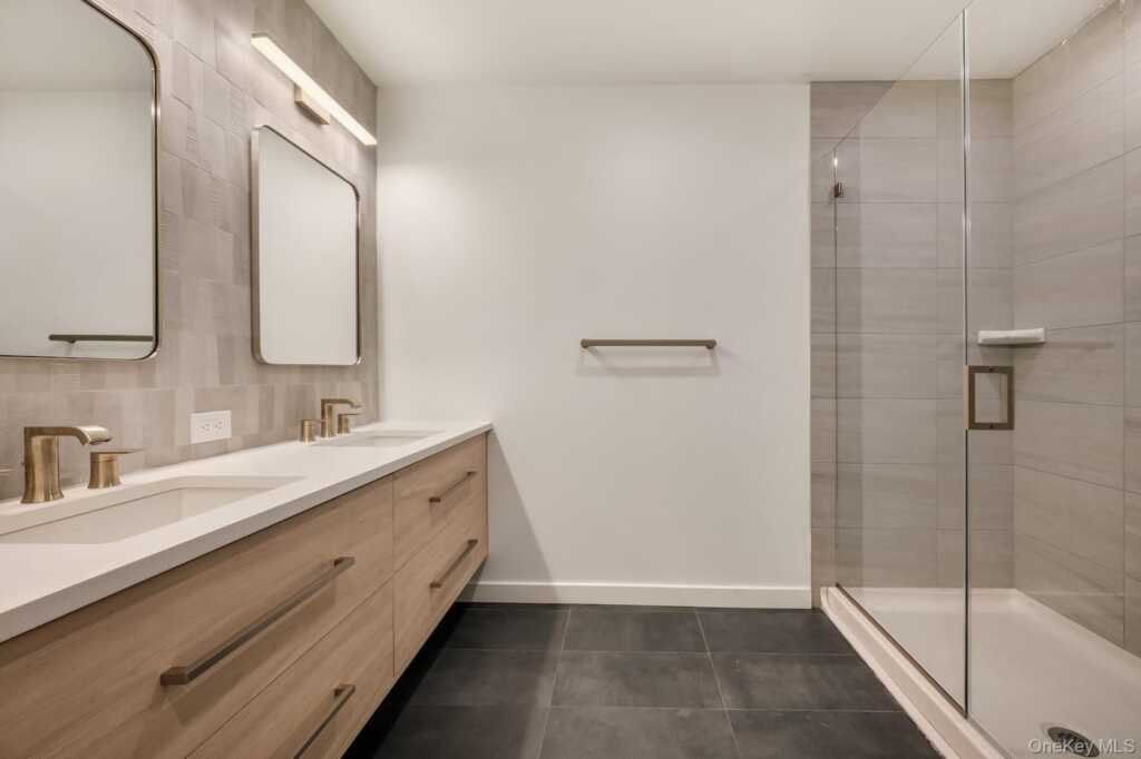 7 S Highland Avenue, Unit #M03, Nyack, NY 10960 - Photo 11 of 24