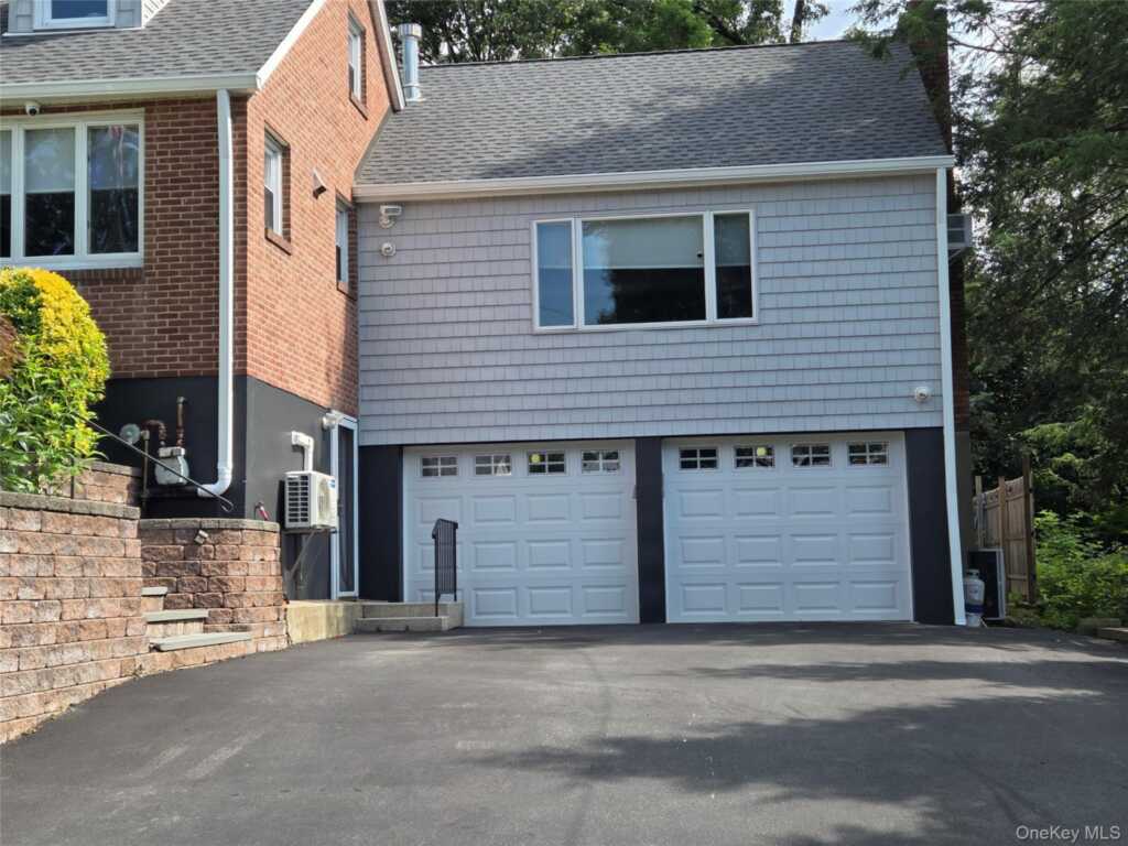 11 Fairview Place, Suffern, NY 10901 - Photo 16 of 43