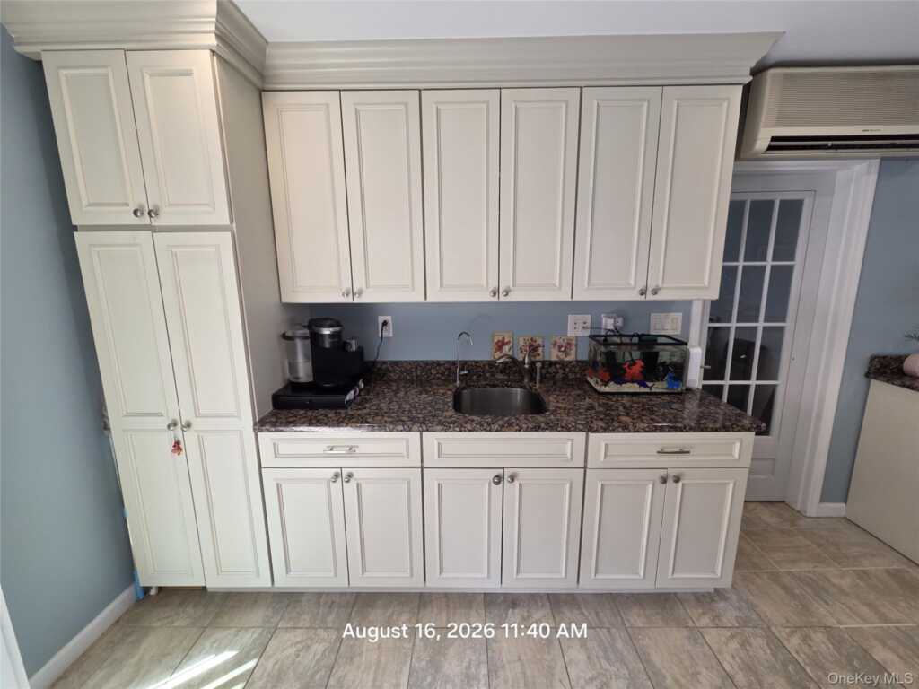 11 Fairview Place, Suffern, NY 10901 - Photo 25 of 43