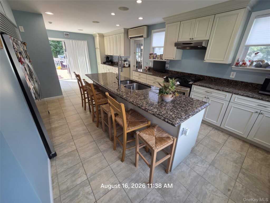 11 Fairview Place, Suffern, NY 10901 - Photo 8 of 43