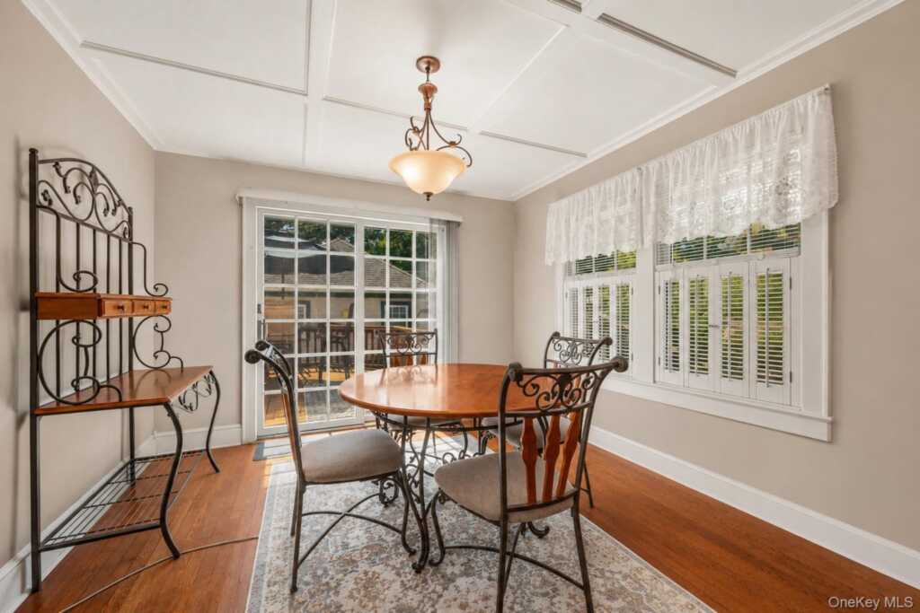 13 Washington Circle, Suffern, NY 10901 - Photo 16 of 33