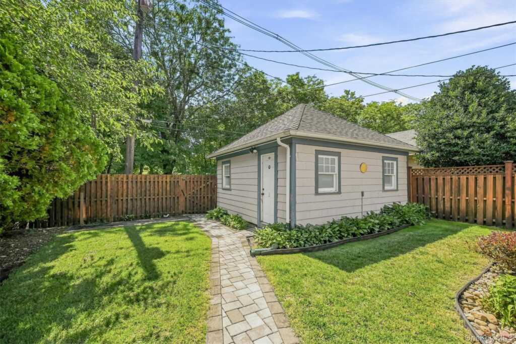 13 Washington Circle, Suffern, NY 10901 - Photo 30 of 33