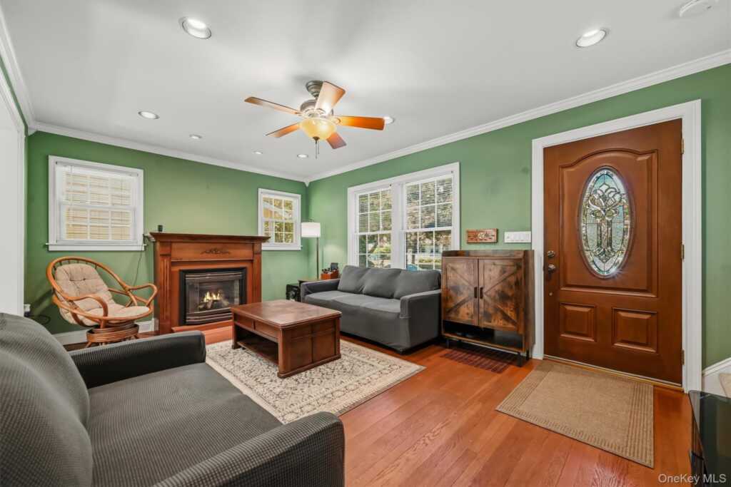 13 Washington Circle, Suffern, NY 10901 - Photo 8 of 33
