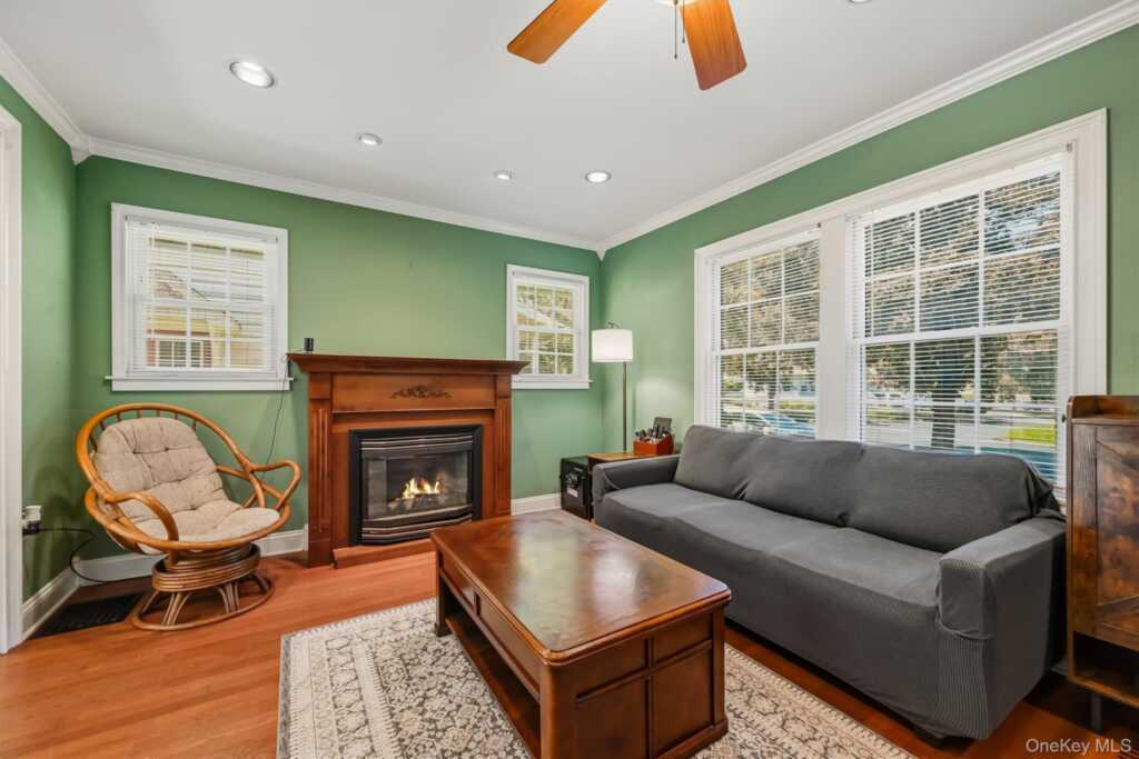 13 Washington Circle, Suffern, NY 10901 - Photo 9 of 33