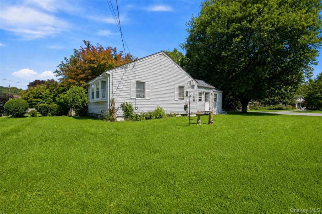 6 Hillside Avenue, Suffern, NY 10901 - Photo 27 of 27