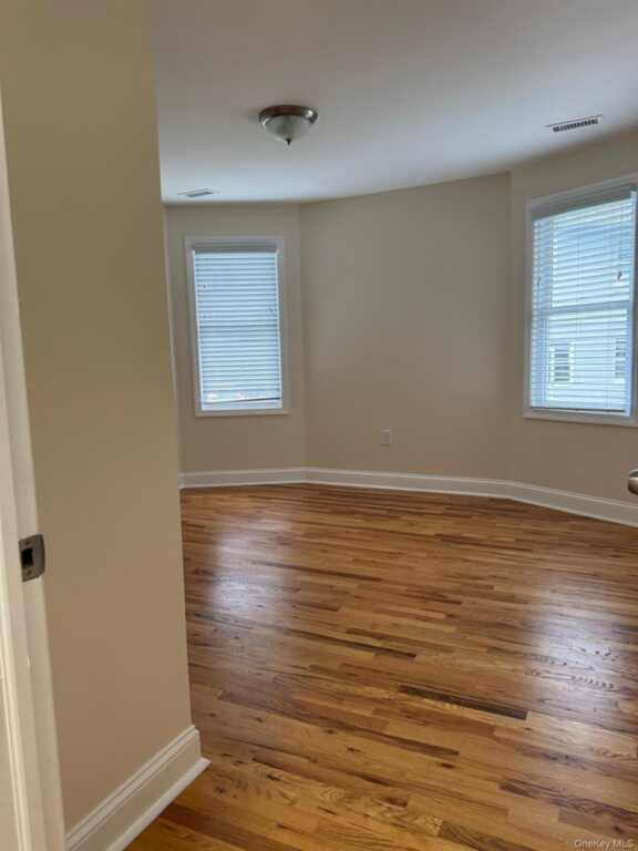 16 Park Avenue, Unit #1, White Plains, NY 10603 - Photo 8 of 12