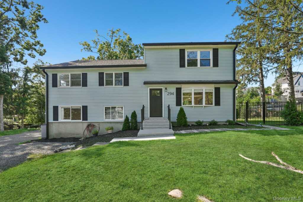 294 Orangeburg Road, Pearl River, NY 10965