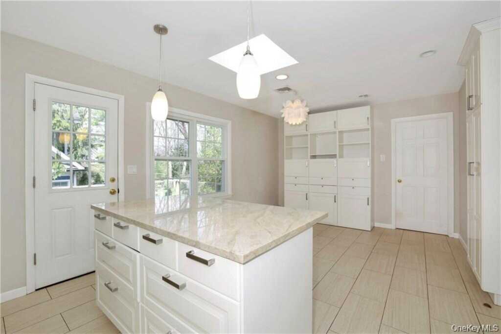 3 Lea Place, Rye, NY 10580 - Photo 15 of 46