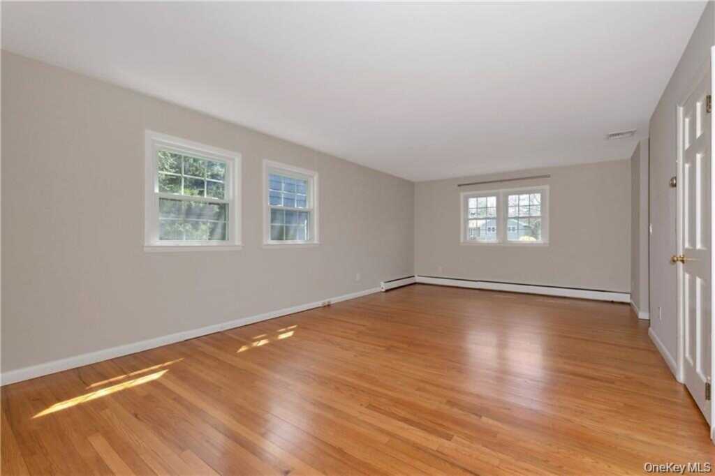3 Lea Place, Rye, NY 10580 - Photo 17 of 46