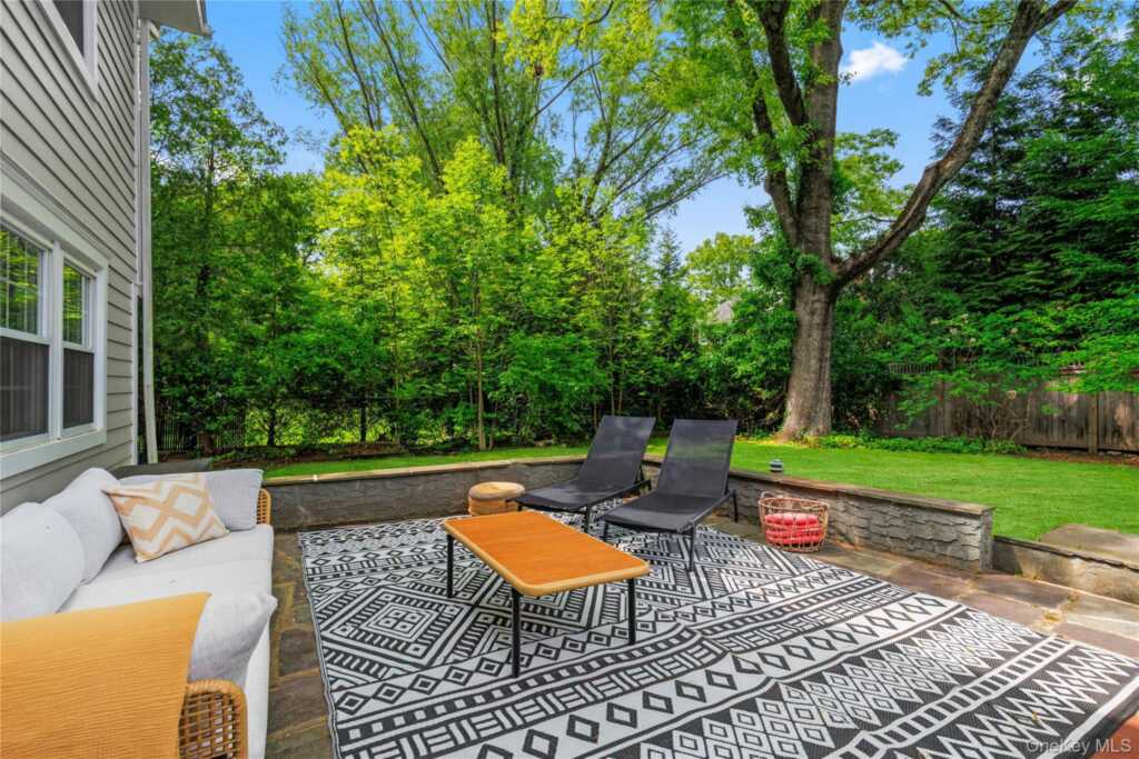 3 Lea Place, Rye, NY 10580 - Photo 38 of 46