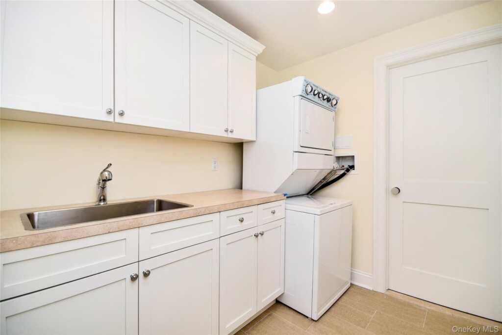 31 Cedar Place, Rye, NY 10580 - Photo 16 of 16