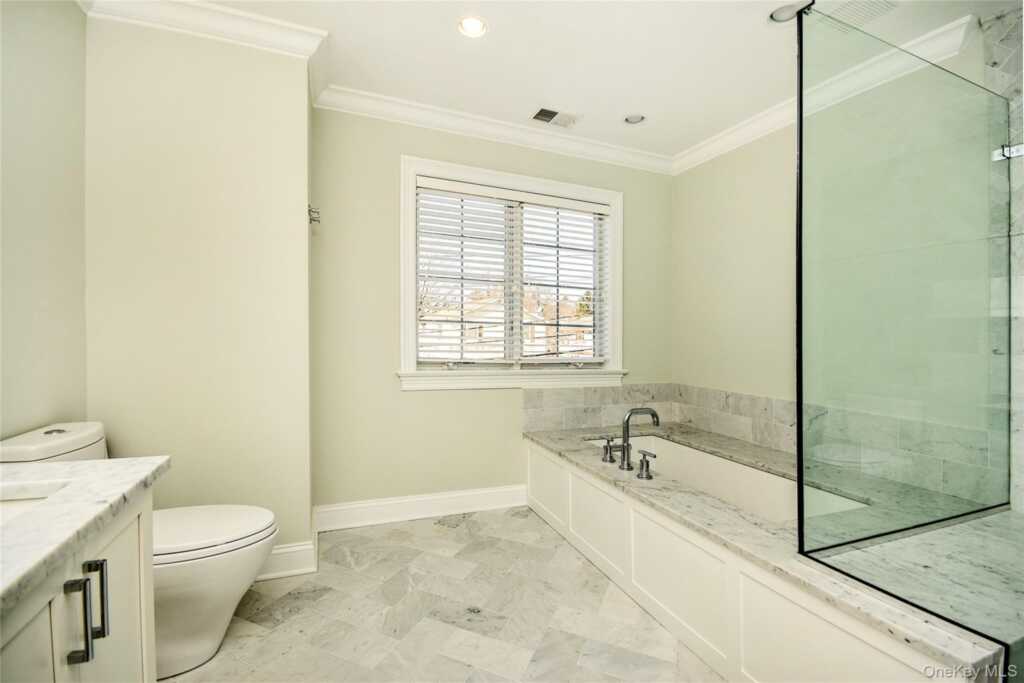 31 Cedar Place, Rye, NY 10580 - Photo 8 of 16