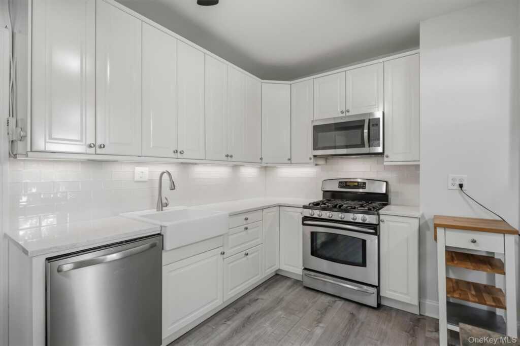 40 N Midland Avenue, Nyack, NY 10960 - Photo 23 of 50