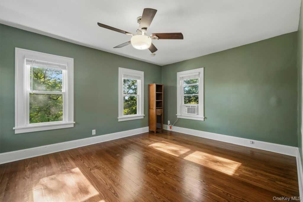 40 N Midland Avenue, Nyack, NY 10960 - Photo 27 of 50