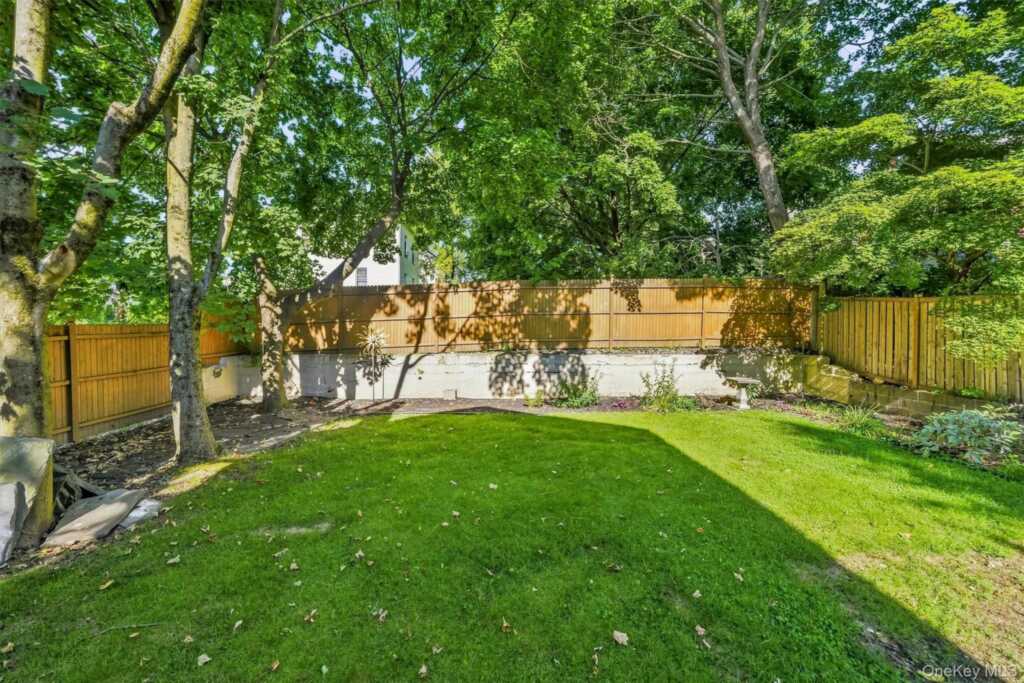 40 N Midland Avenue, Nyack, NY 10960 - Photo 46 of 50