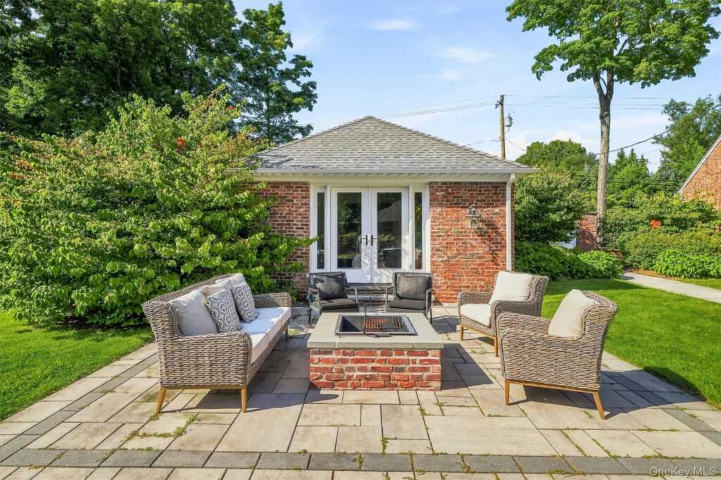 8 Rose Hill Road, Suffern, NY 10901 - Photo 36 of 50