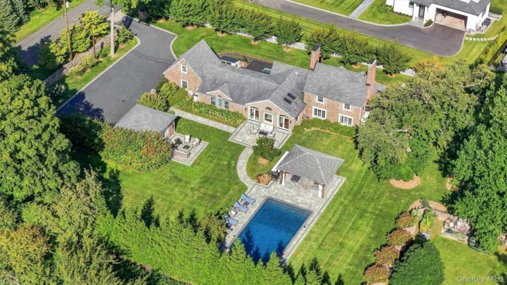 8 Rose Hill Road, Suffern, NY 10901 - Photo 5 of 50