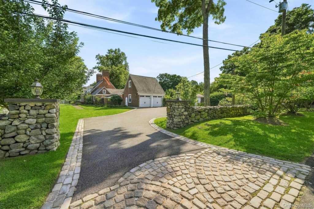 8 Rose Hill Road, Suffern, NY 10901 - Photo 6 of 50