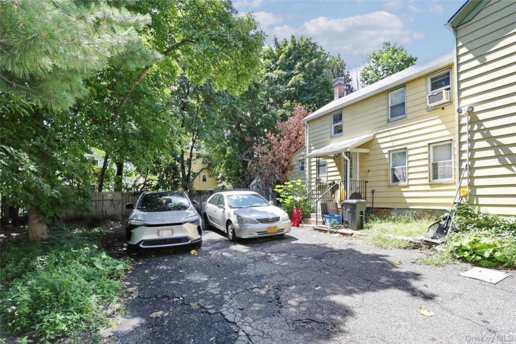 93 Jackson Avenue, Nyack, NY 10960 - Photo 4 of 7