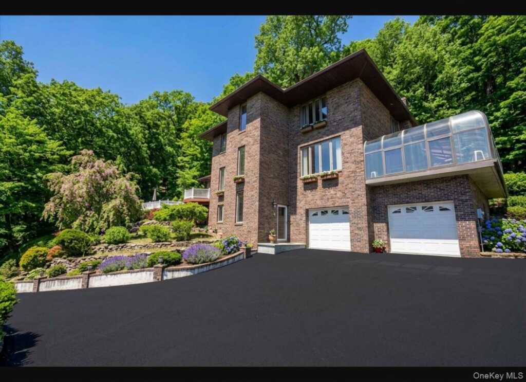 908 Route 9W, Nyack, NY 10960 - Photo 4 of 26
