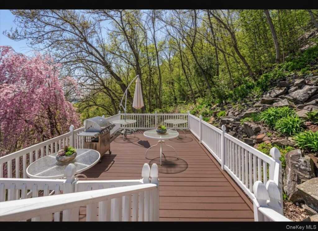 908 Route 9W, Nyack, NY 10960 - Photo 7 of 26