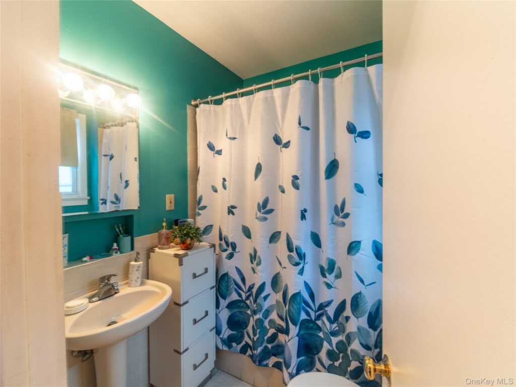 429 Franklin Street, Rye, NY 10573 - Photo 14 of 17