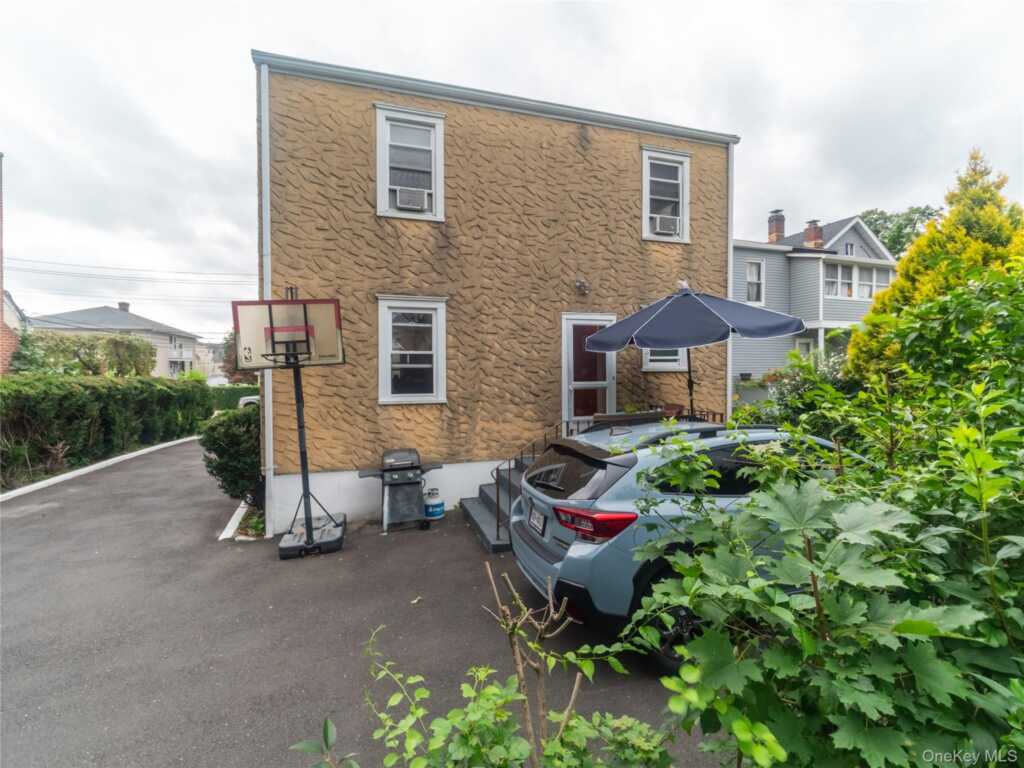 429 Franklin Street, Rye, NY 10573 - Photo 5 of 17