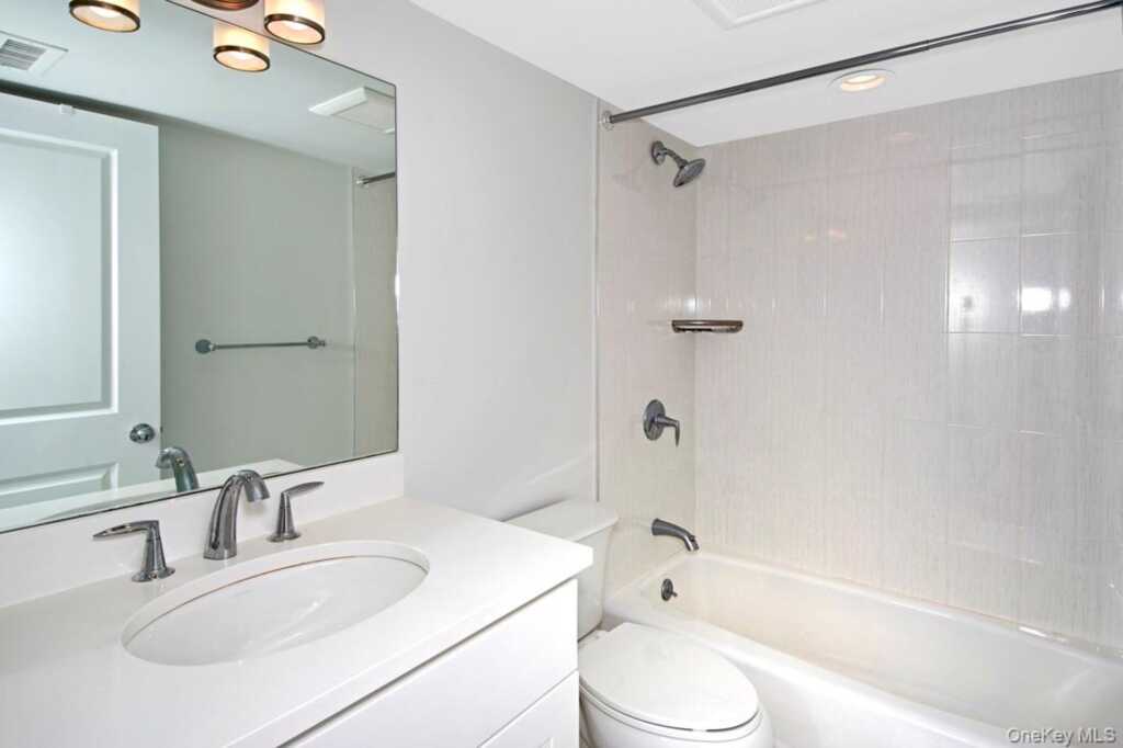 195 Purchase Street, Unit #1, Rye, NY 10580 - Photo 6 of 13