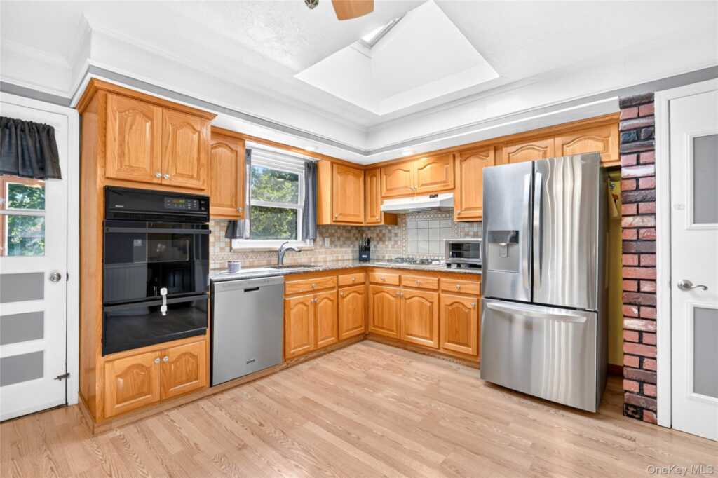 1 Ann Avenue, Stony Point, NY 10980 - Photo 12 of 43