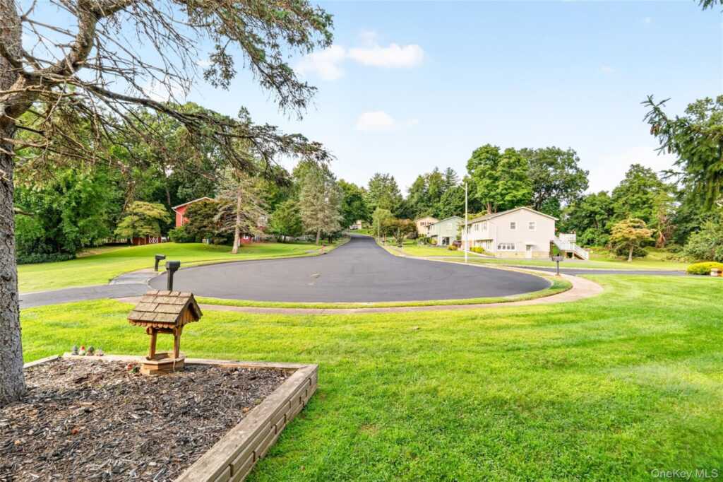 1 Ann Avenue, Stony Point, NY 10980 - Photo 4 of 43