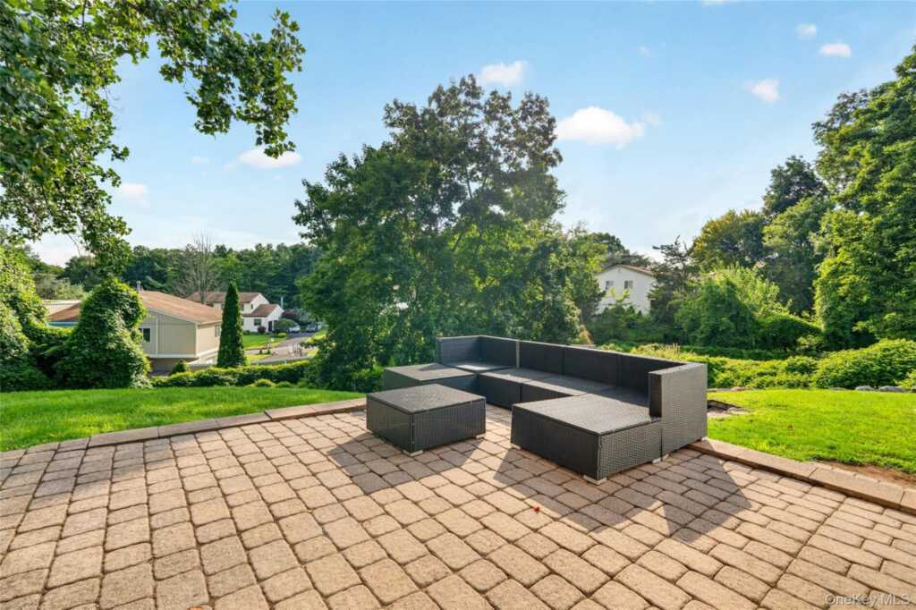 1 Ann Avenue, Stony Point, NY 10980 - Photo 40 of 43