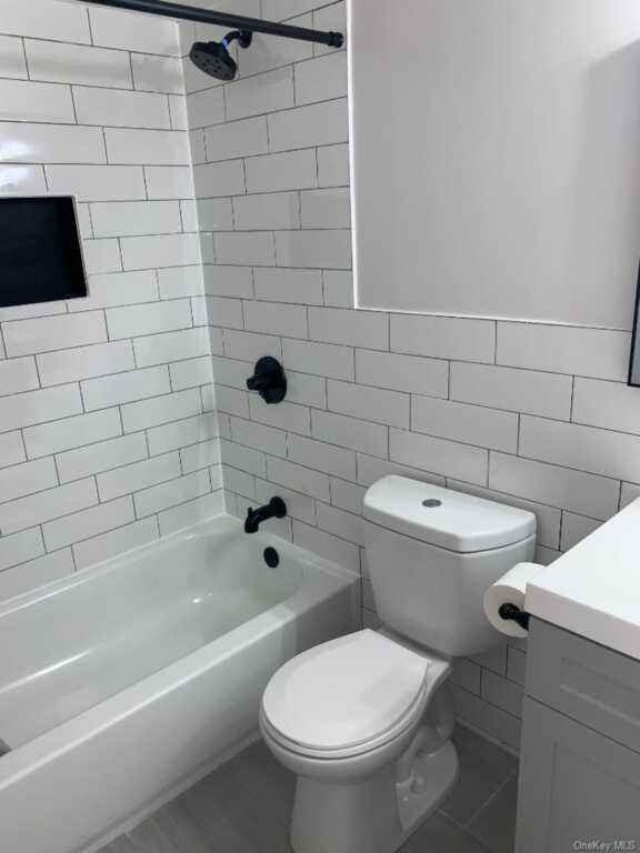 85 N Middletown Road, Unit #A9, Nanuet, NY 10954 - Photo 14 of 23