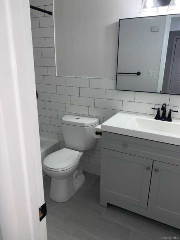 85 N Middletown Road, Unit #A9, Nanuet, NY 10954 - Photo 15 of 23