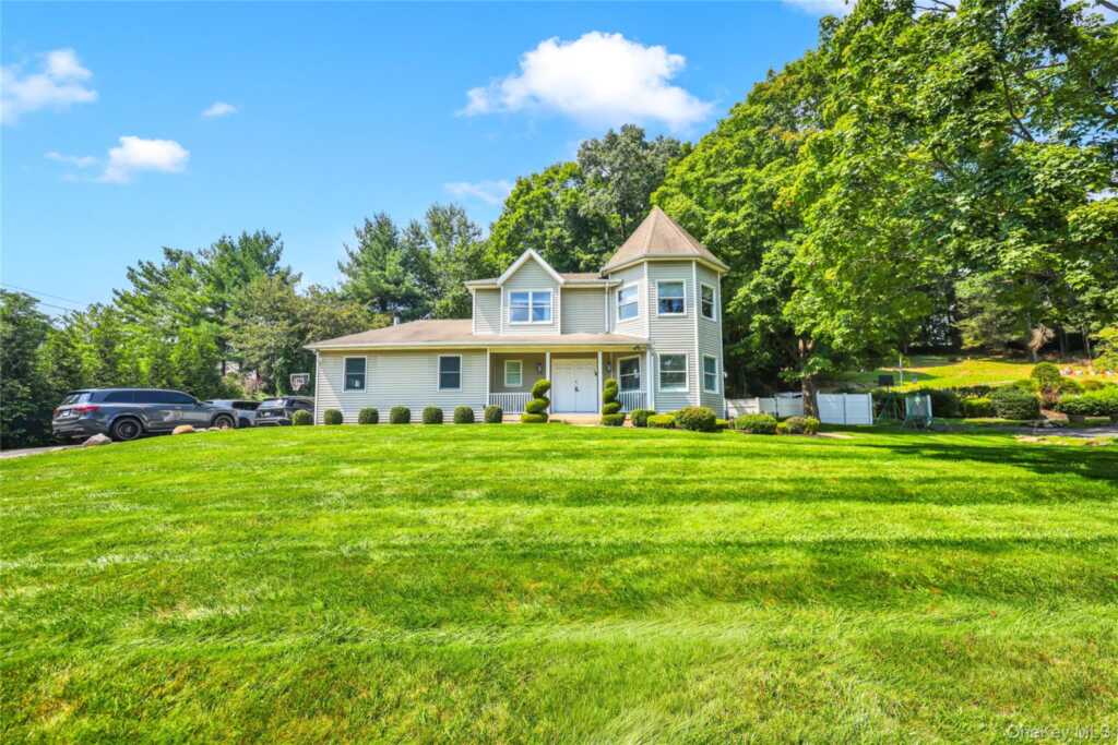 169 S Pascack Road, Nanuet, NY 10954