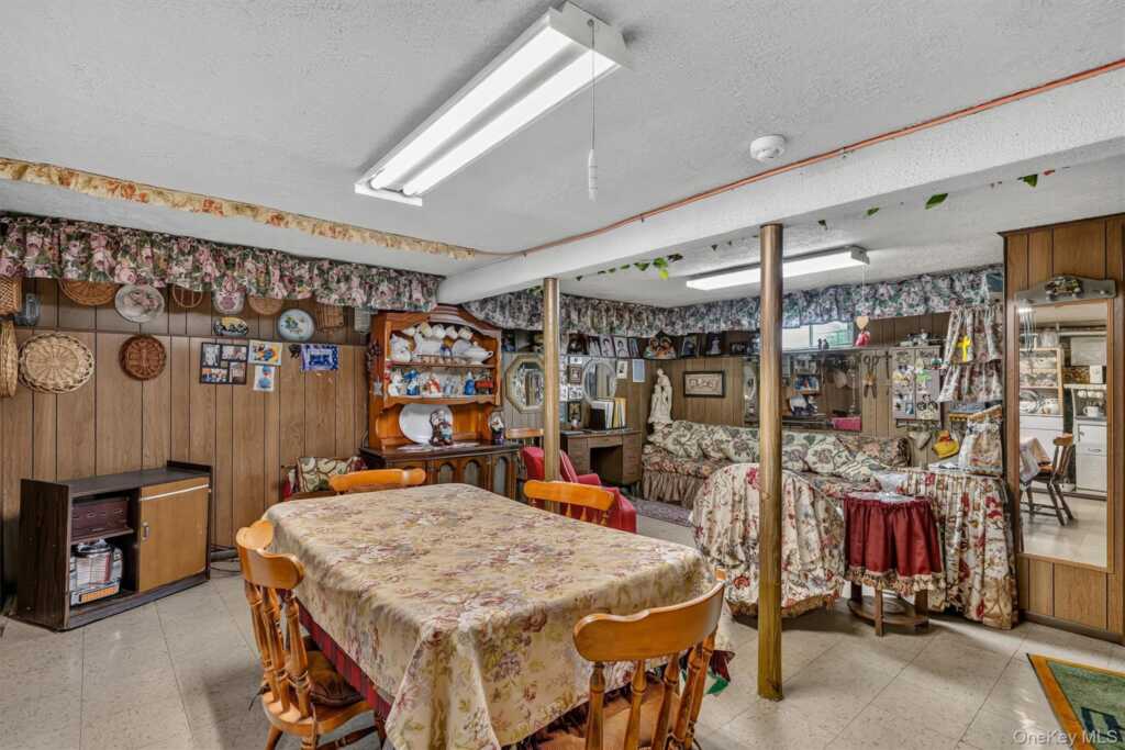47 Woodland Avenue, Rye, NY 10573 - Photo 24 of 40