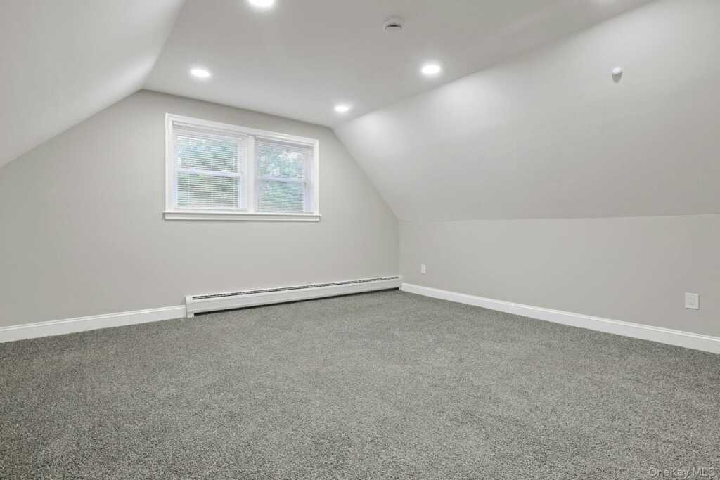 118 Grove Street, Pearl River, NY 10965 - Photo 20 of 25