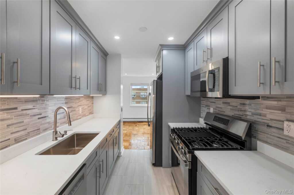 101 Gedney Street, Unit #6U, Nyack, NY 10960 - Photo 9 of 15